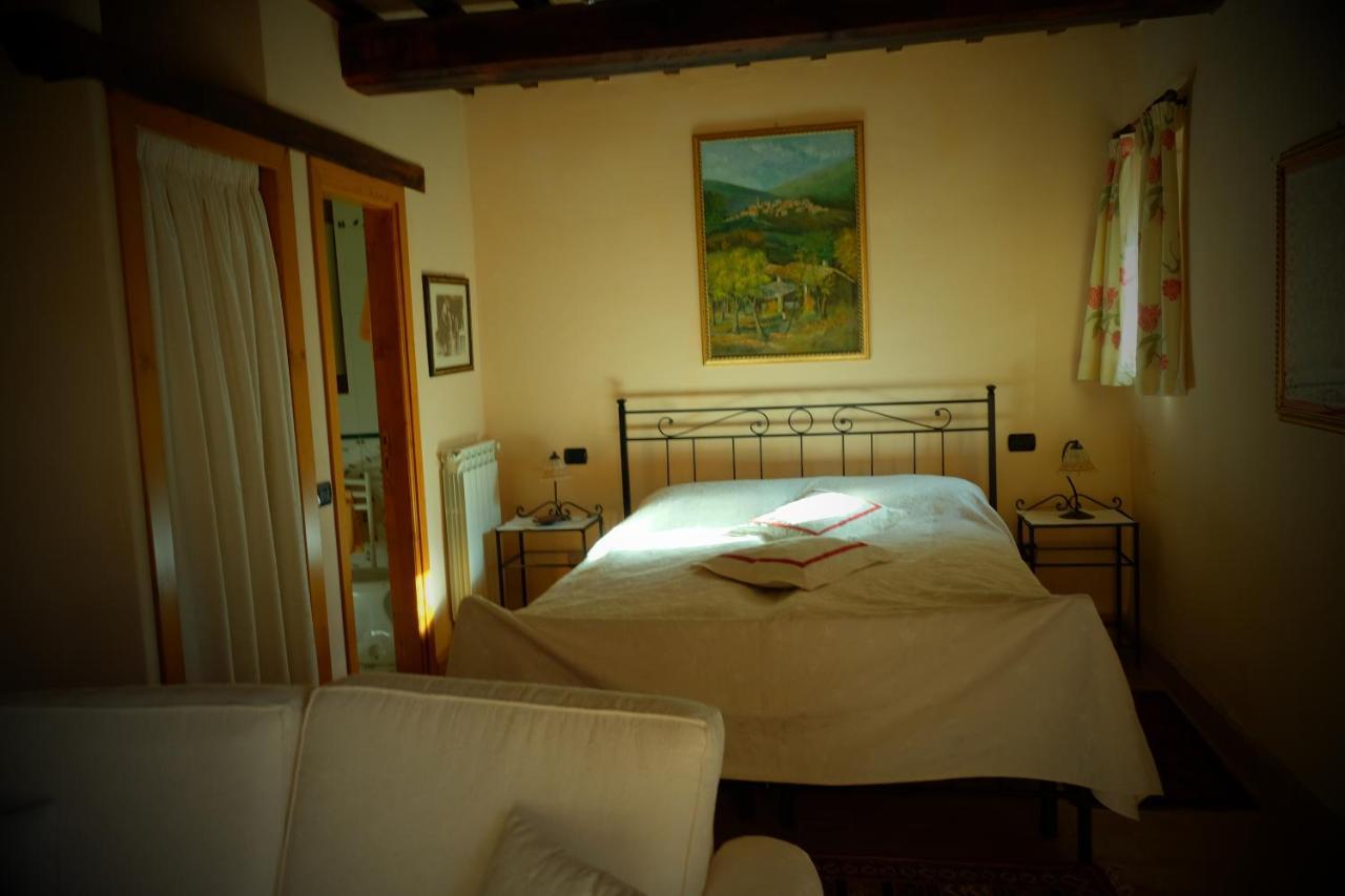 Castel de' Fiori Fonte Magia B&B 외부 사진