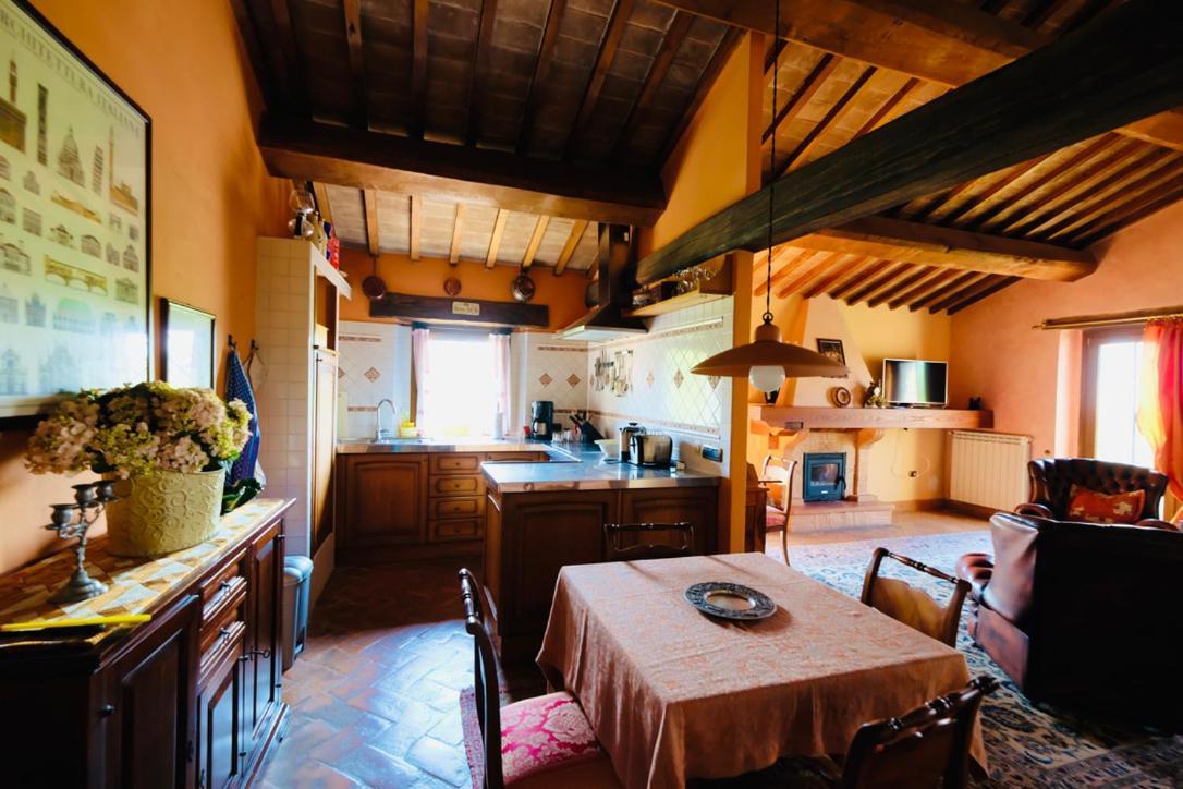 Castel de' Fiori Fonte Magia B&B 외부 사진
