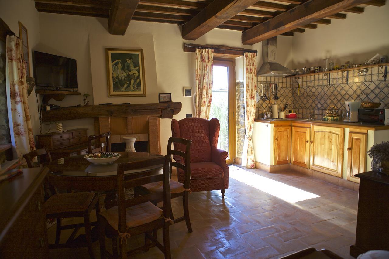 Castel de' Fiori Fonte Magia B&B 외부 사진